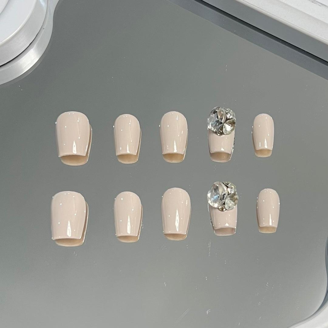 Press On Nail - ArtisanTalons